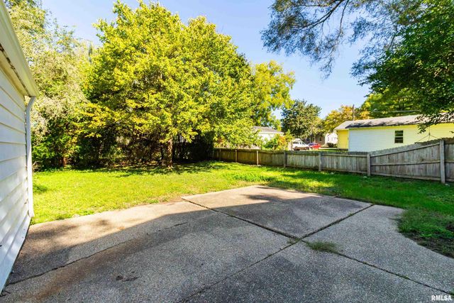421 SHADOWAY Drive, East Peoria, IL 61611
