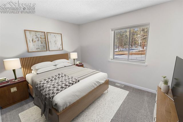 685 Sunnywood Loop, Woodland Park, CO 80863