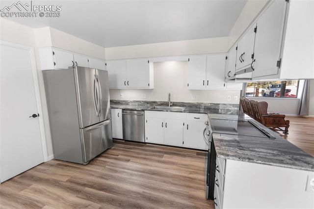 685 Sunnywood Loop, Woodland Park, CO 80863