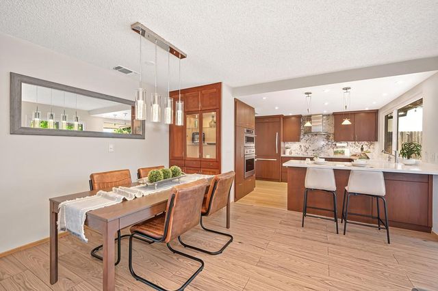 782 Crosswind Dr, Sacramento, CA 95838