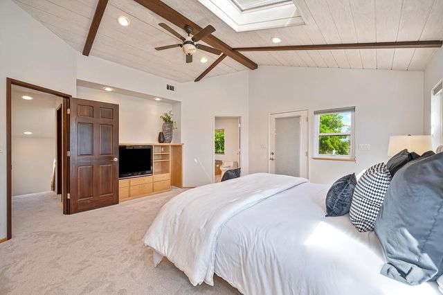 782 Crosswind Dr, Sacramento, CA 95838