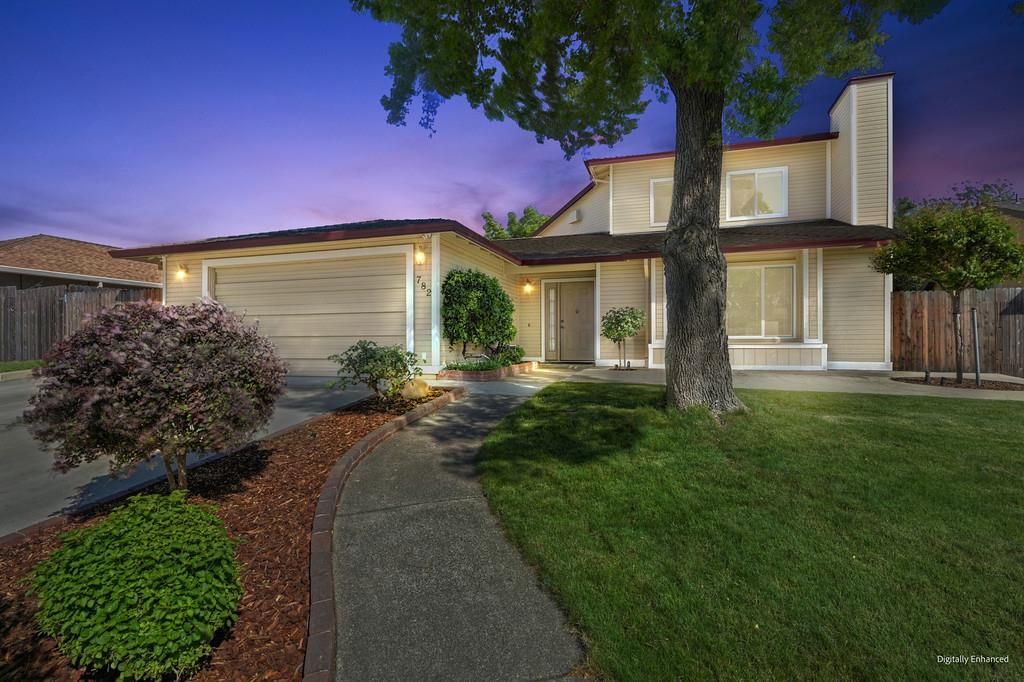 782 Crosswind Dr, Sacramento, CA 95838