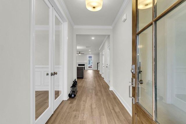 1025 Tributary Boulevard, Hollywood, SC 29449