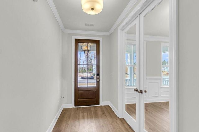 1025 Tributary Boulevard, Hollywood, SC 29449