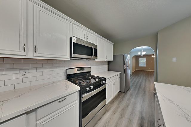 20202 Stonegrove Court, Tomball, TX 77375