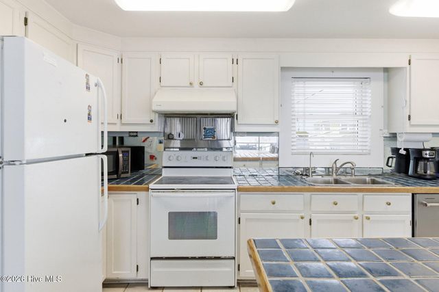 1005 N Anderson Boulevard, Holly Ridge, NC 28445