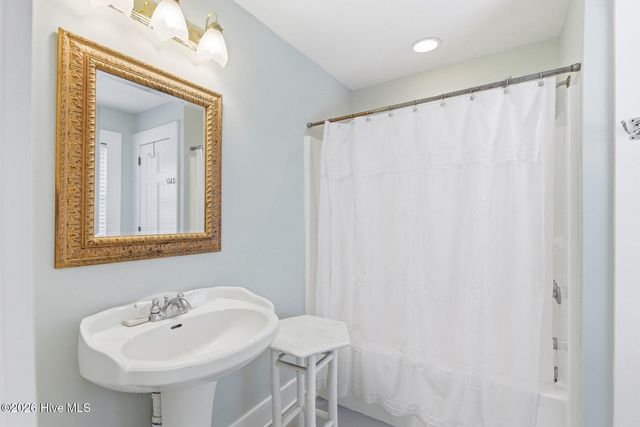 1005 N Anderson Boulevard, Holly Ridge, NC 28445