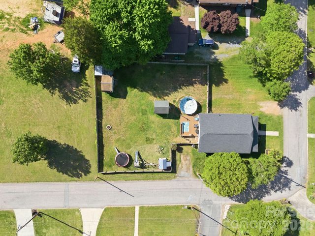 305 Bost Circle, Rockwell, NC 28138
