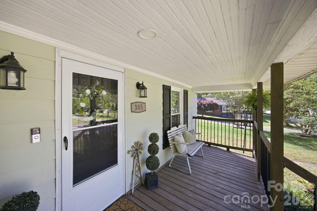 305 Bost Circle, Rockwell, NC 28138