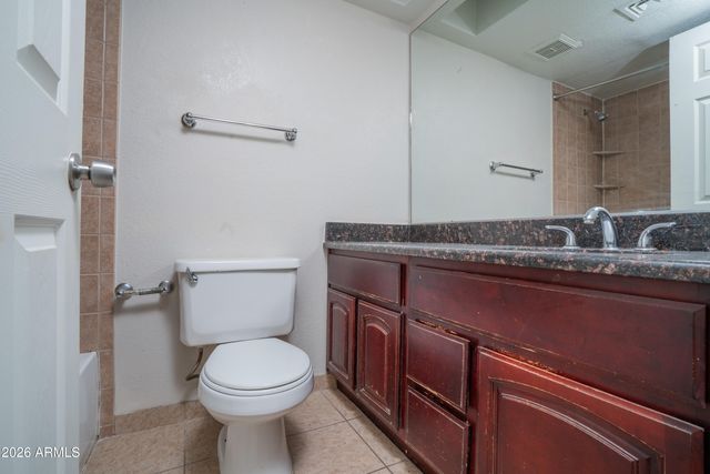 3535 W TIERRA BUENA Lane 156, Phoenix, AZ 85053
