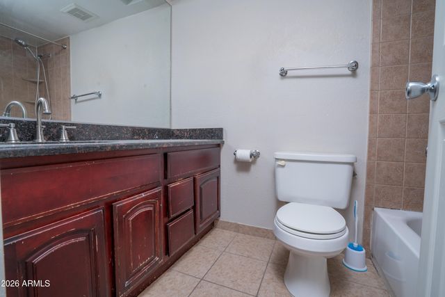 3535 W TIERRA BUENA Lane 156, Phoenix, AZ 85053