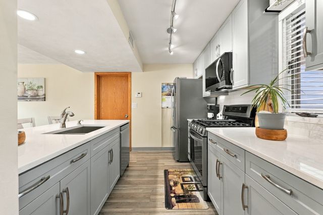 155 Friendship St, Fall River, MA 02724