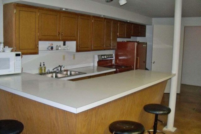 173 E Michigan Avenue 203B, Three Rivers, MI 49093