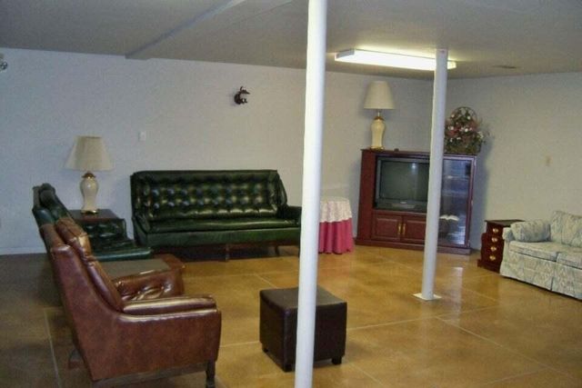 173 E Michigan Avenue 203B, Three Rivers, MI 49093