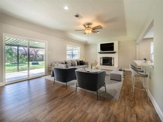 807 Sunnybrook Lane, Baytown, TX 77521