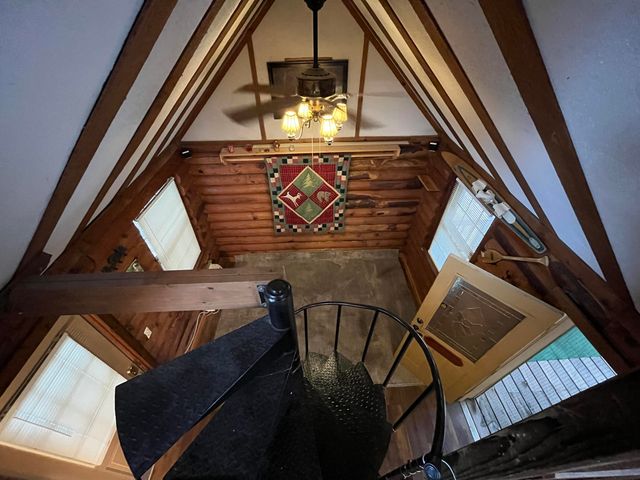 145 Avalanche Avenue, Hollister, MO 65672