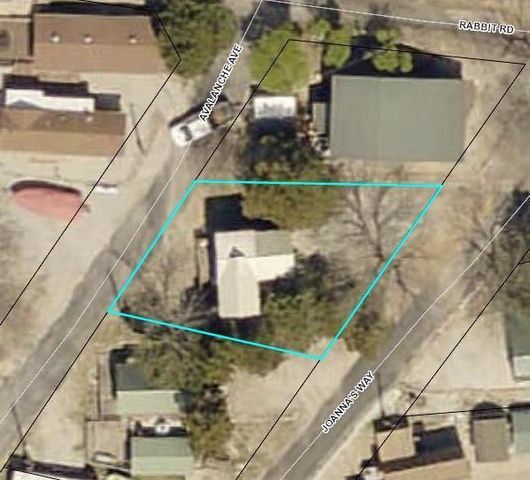 145 Avalanche Avenue, Hollister, MO 65672