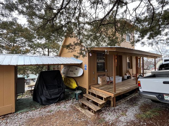 145 Avalanche Avenue, Hollister, MO 65672