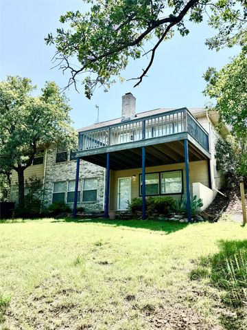 357 Kellys Circle, Runaway Bay, TX 76426