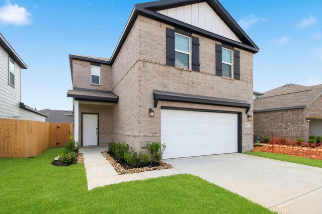 136 Rising Cedar Lane, Hockley, TX 77447