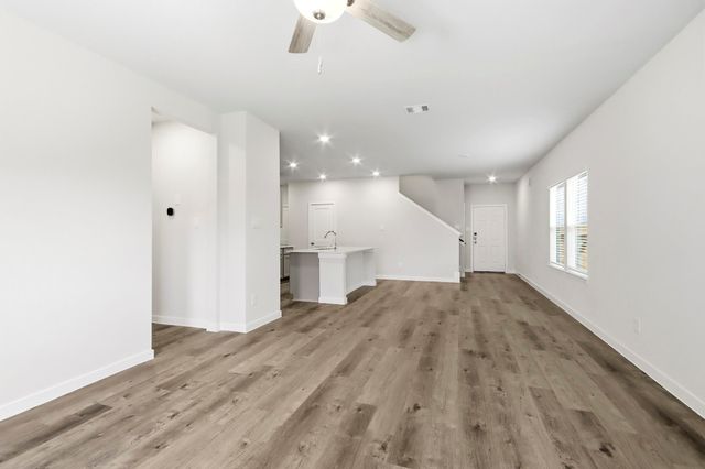 136 Rising Cedar Lane, Hockley, TX 77447