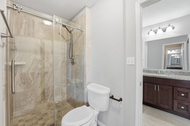 2325 Triway Lane 208, Houston, TX 77043