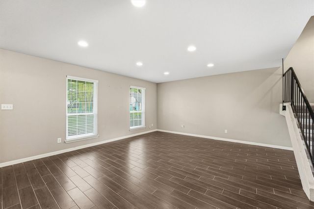 2325 Triway Lane 208, Houston, TX 77043