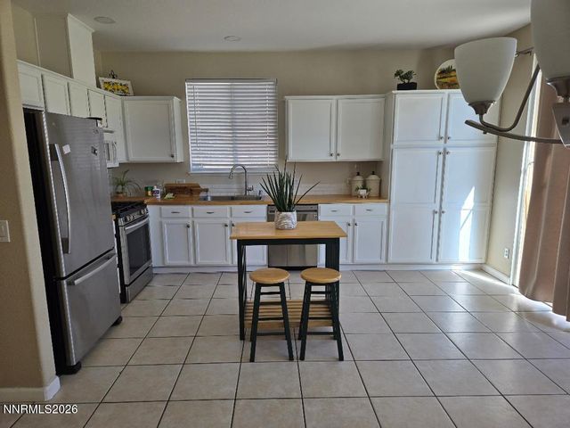3975 Kettle Rock Drive, Reno, NV 89508