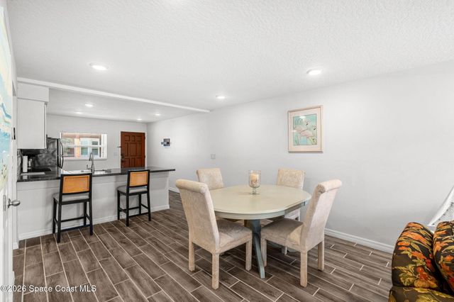 1318 S Miramar Avenue 208, Indialantic, FL 32903