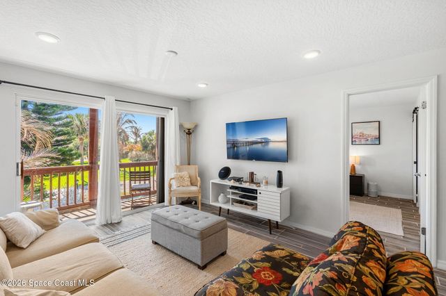 1318 S Miramar Avenue 208, Indialantic, FL 32903