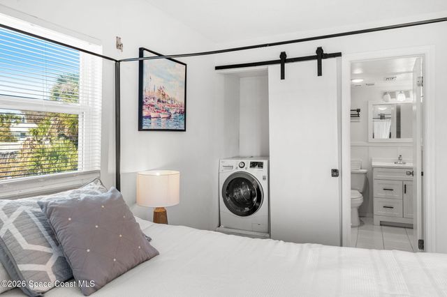 1318 S Miramar Avenue 208, Indialantic, FL 32903