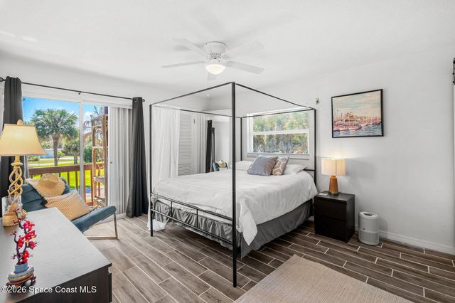 1318 S Miramar Avenue 208, Indialantic, FL 32903