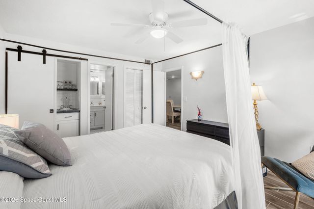 1318 S Miramar Avenue 208, Indialantic, FL 32903