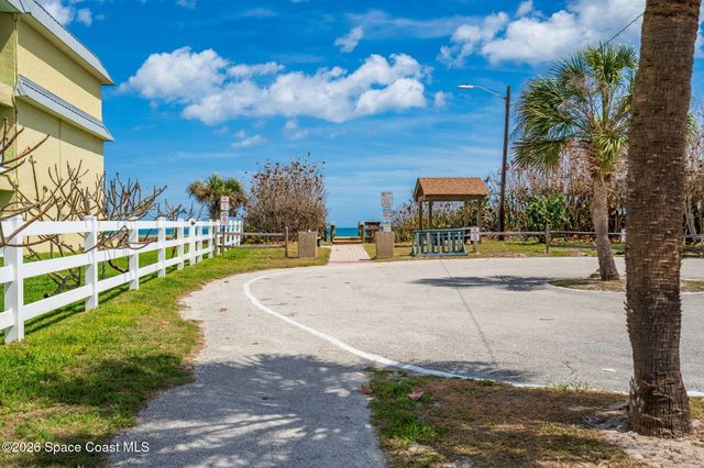 1318 S Miramar Avenue 208, Indialantic, FL 32903