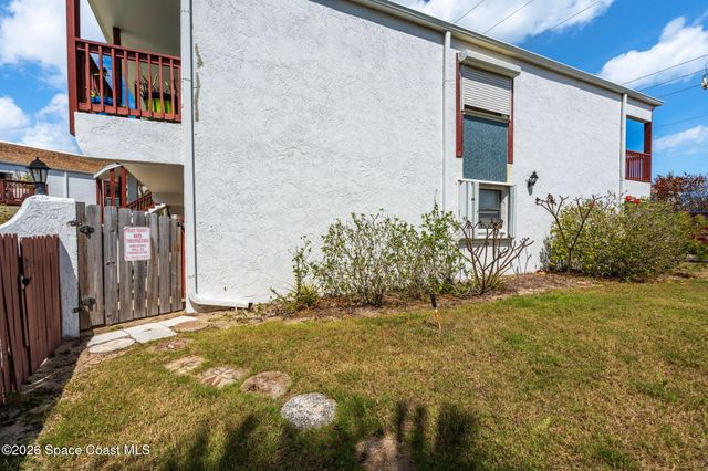 1318 S Miramar Avenue 208, Indialantic, FL 32903