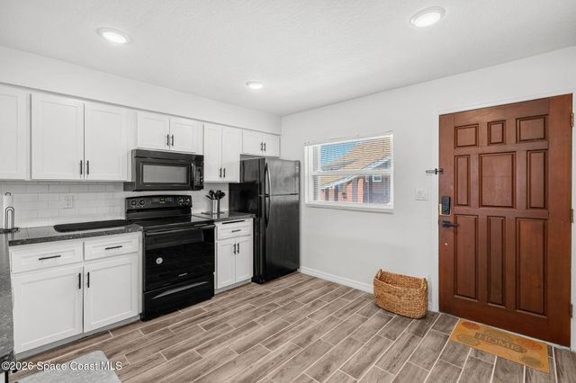 1318 S Miramar Avenue 208, Indialantic, FL 32903