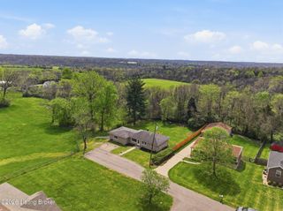 16214 Pamela Jo Ave, Louisville, KY 40245