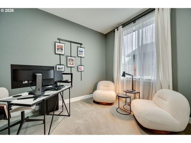 108 W 16TH St, La Center, WA 98629