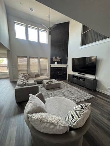 1603 Banded Ledge Drive, Mansfield, TX 76063