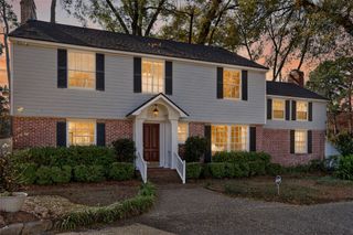 367 Pierremont Road, Shreveport, LA 71106