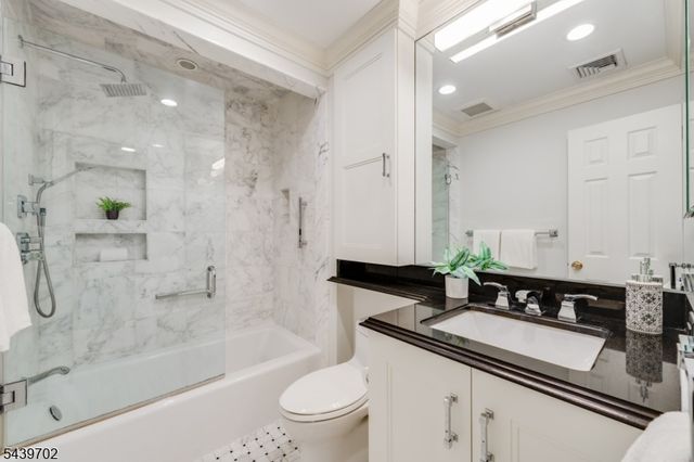 14 Heritage Dr G, Chatham Twp., NJ 07928