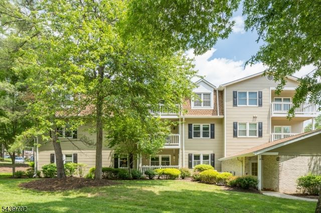 14 Heritage Dr G, Chatham Twp., NJ 07928