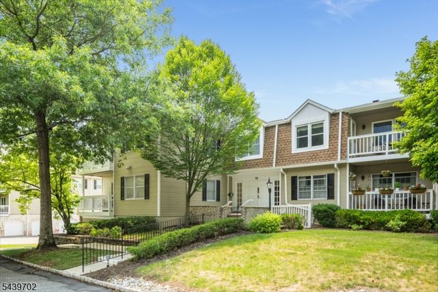 14 Heritage Dr G, Chatham Twp., NJ 07928