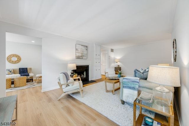 14 Heritage Dr G, Chatham Twp., NJ 07928