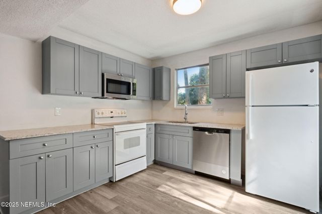 5217 110TH Street, Jacksonville, FL 32244
