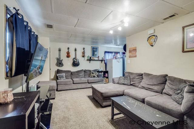 3319 MYERS CT, Cheyenne, WY 82001