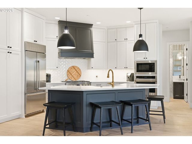 4515 Sw 59TH Ave, Portland, OR 97221