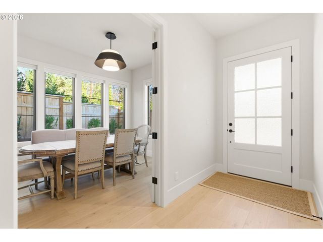 4515 Sw 59TH Ave, Portland, OR 97221