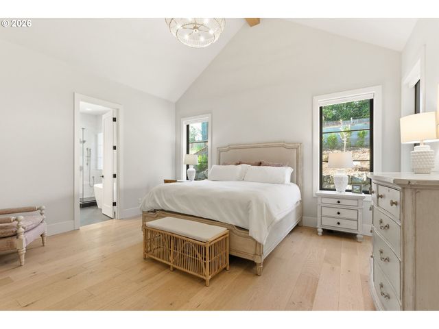 4515 Sw 59TH Ave, Portland, OR 97221