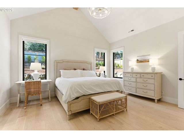 4515 Sw 59TH Ave, Portland, OR 97221